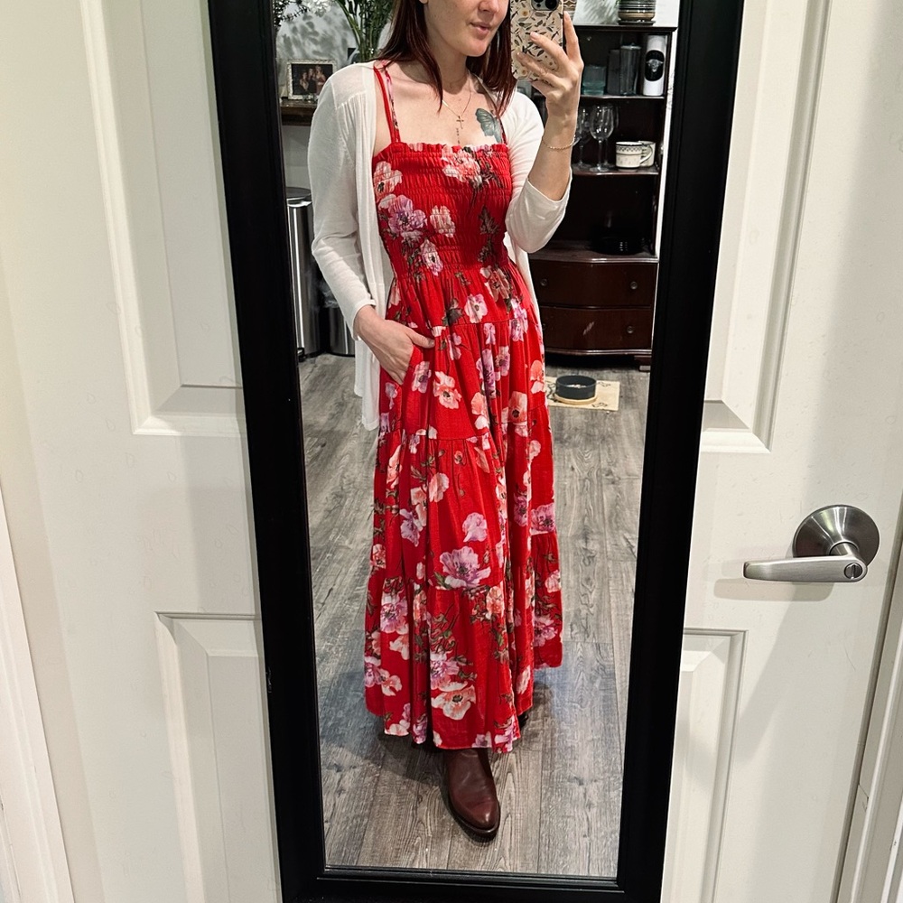 Abercrombie & Fitch Red Pleated Sundress Maxi